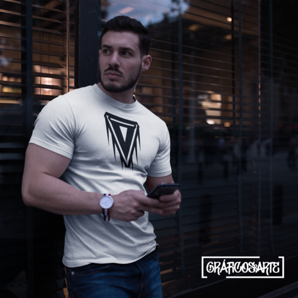 Camiseta Blanca con Insignia «Escudo de Valor» Hombre